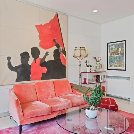 The White Flat Borghese Apartment *